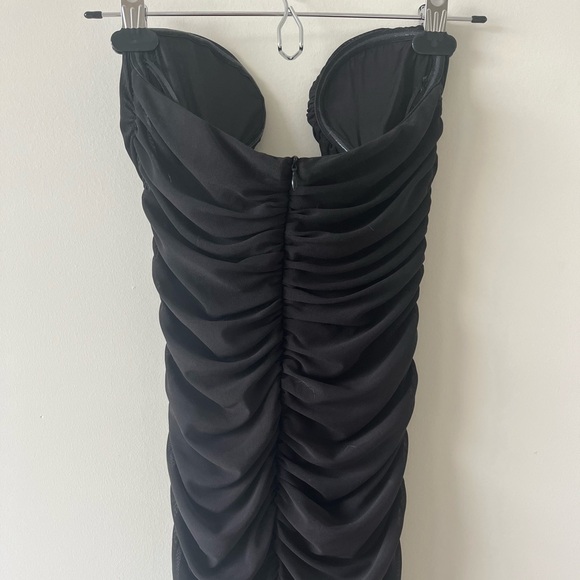 LEAU Black Deep Plunge Dress - Picture 6 of 7